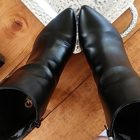 G by Guess Boots - Picture 7 of 10